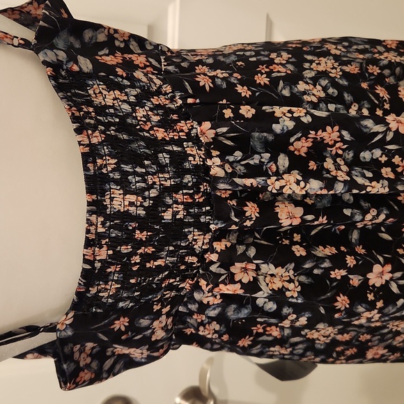 NWT NSR Floral Dress - Picture 4 of 9